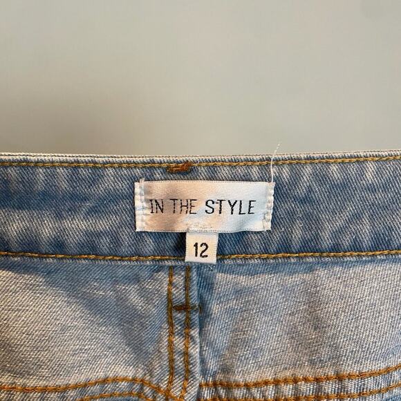Light Wash High Rise Denim Jeans - Picture 6 of 6